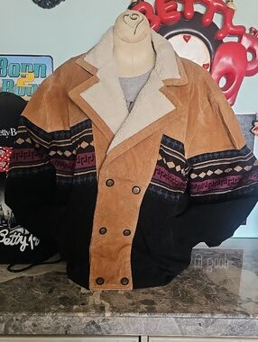 ​Vintage Leather Men’s Aztec Suede Shearling Lined Jacket Brown Black Large